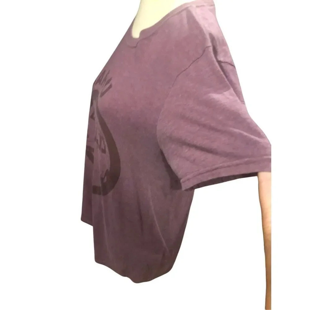 Maroon Subaru vintage style shirt sleeve tee shirt. Size M